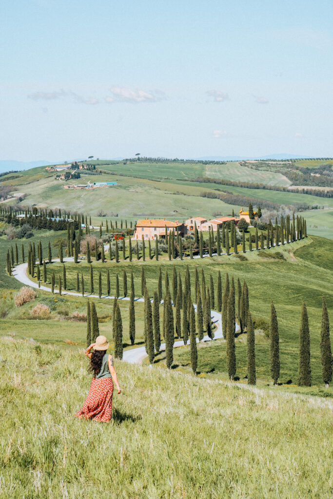 Road trip in Toscana tra i cipressi della Val d'Orcia