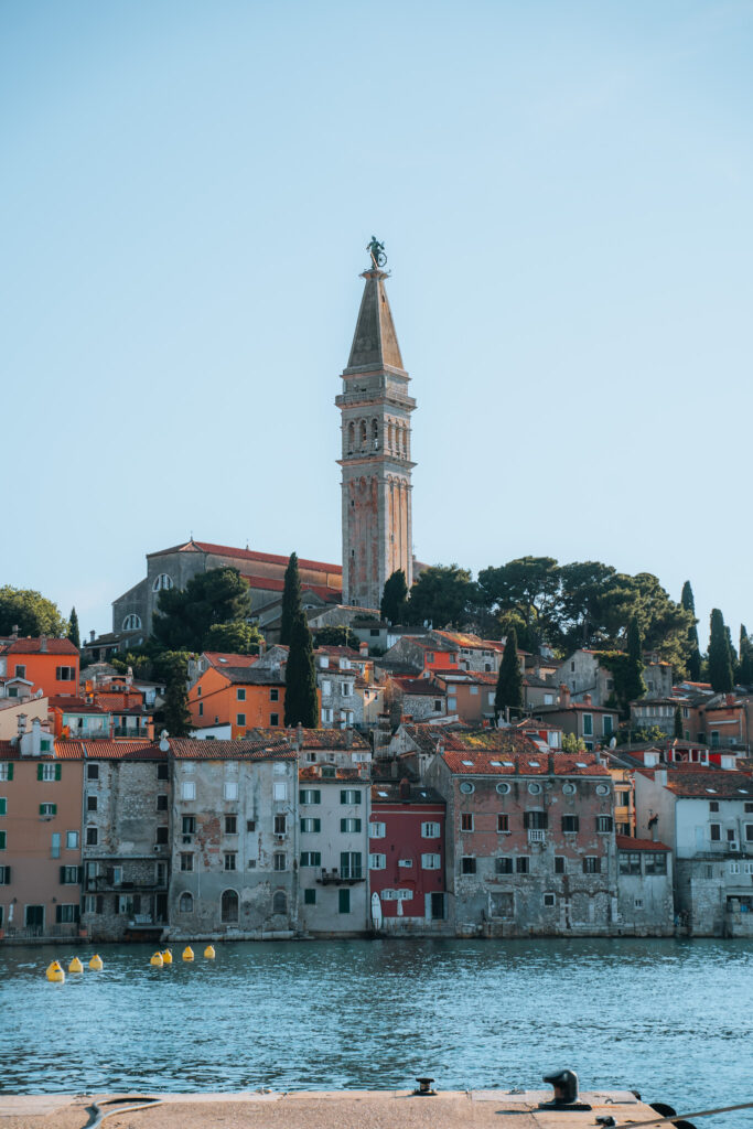 Rovigna Istria on the road