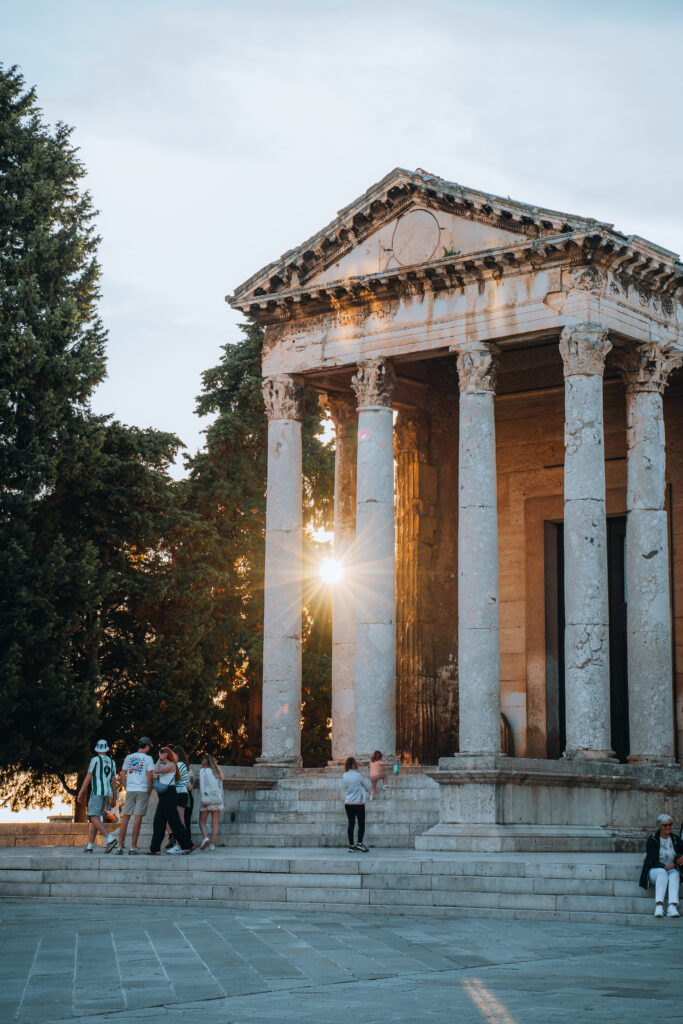 Tempio romano a Pula